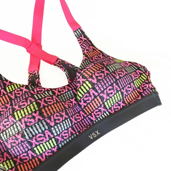 VICTORIA'S SECRET VSX Sports Bra NWOT - Picture 1 of 12